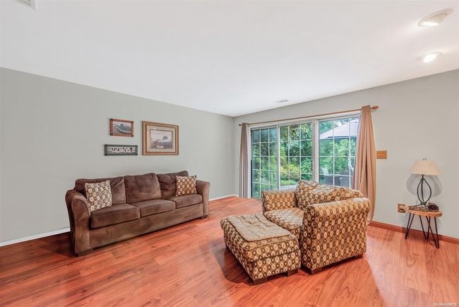 10 Lyons Ln, House other with 4 bedrooms, 3 bathrooms and null parking in Coram NY | Image 16