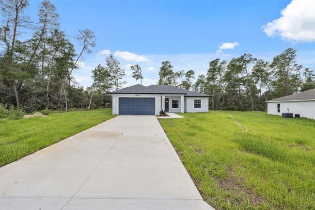 2240 Sw 168 Th Loop, House other with 4 bedrooms, 2 bathrooms and null parking in Ocala FL | Image 4
