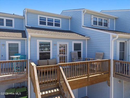 3 Bermuda Landing Pl, N Topsail Beach, NC, 28460-8555 | Card Image