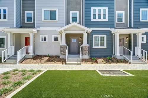 4-1336 Locust Ave, Long Beach, CA, 90813-3116 | Card Image