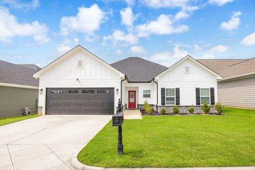 17 Ivy Way, Phenix City, AL, 36867-7133 | Card Image