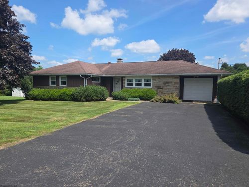124 Miller Rd, Kingwood, WV, 26537-1321 | Card Image