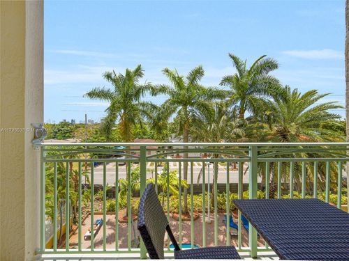 apt-413-3500 Coral Way, Miami, FL, 33145-3064 | Card Image