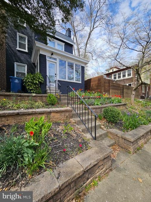 1711 N Broom St, WILMINGTON, DE, 19806-3011 | Card Image