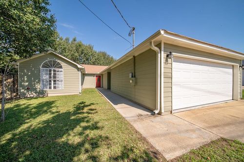 220 Mill Pond Drive, Phenix City, AL, 36870 | Card Image