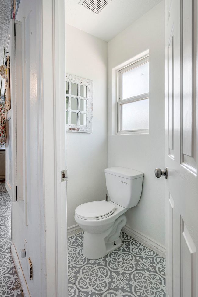 51 N Ash Creek-23 | Image 24