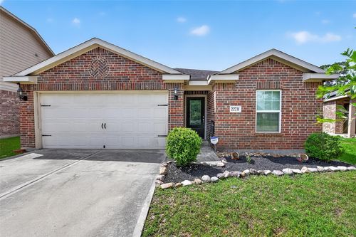 22731 Klingamans Way, Hockley, TX, 77447-3045 | Card Image