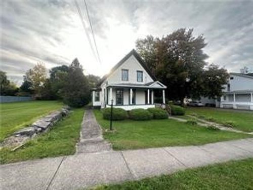 134 Main St, Port Byron, NY, 13140-3339 | Card Image
