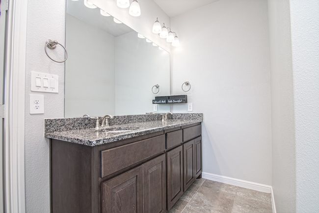 7001 Mcpherson Ln, House other with 4 bedrooms, 3 bathrooms and 2 parking in Midland TX | Image 8