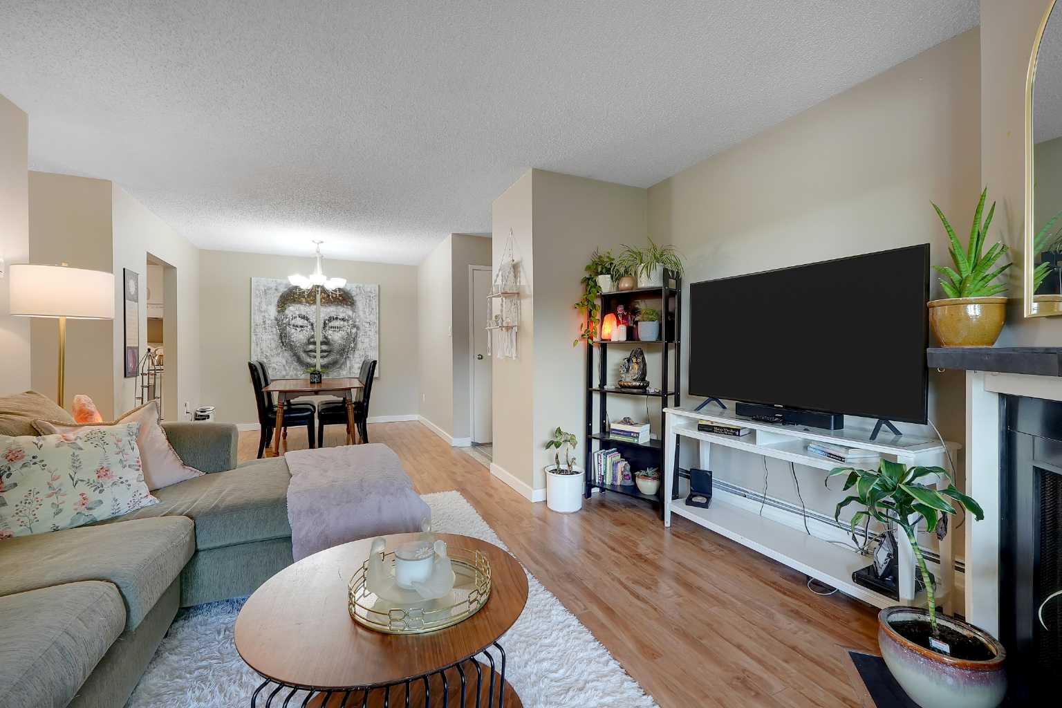 Residential in Calgary 4