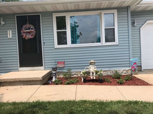 985 Lum Ave, Waterloo, WI, 53594-1194 | Card Image