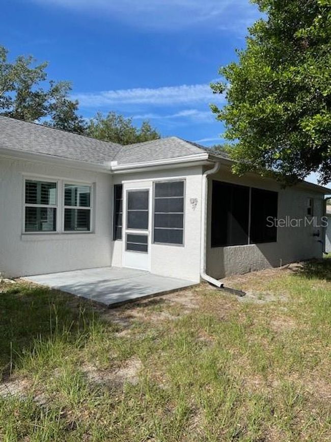 9711 Sw 97 Th Pl, House other with 2 bedrooms, 2 bathrooms and null parking in Ocala FL | Image 35