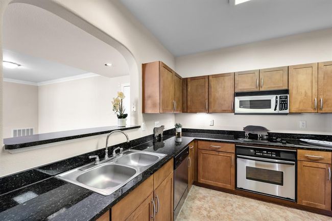 APT-445 - 2299 Lone Star Dr, Condo with 2 bedrooms, 2 bathrooms and 2 parking in Sugar Land TX | Image 22