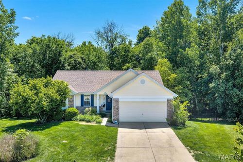 1233 Powell Pl, Pacific, MO, 63069-3644 | Card Image