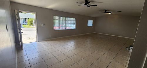 2005 Sw 99th Ave, Miramar, FL, 33025-1843 | Card Image