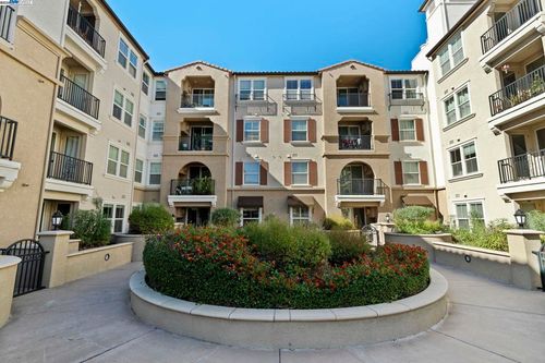 apt-103-3240 Maguire Way, Dublin, CA, 94568-8601 | Card Image