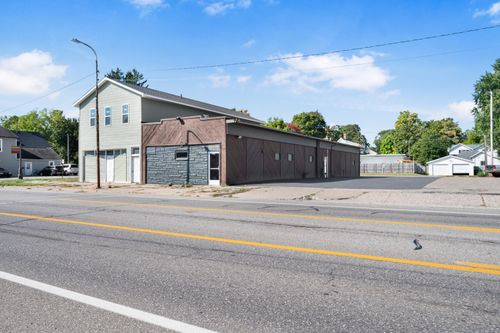 605 N State St, Big Rapids, MI, 49307-1452 | Card Image