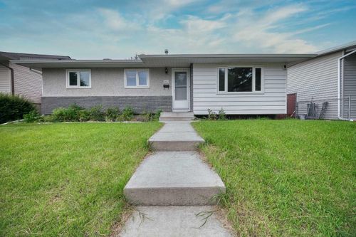 3307 Boulton Rd Nw, Calgary, AB, T2L1M2 | Card Image