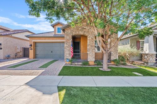 10533 E Naranja Ave, Mesa, AZ, 85209-7895 | Card Image