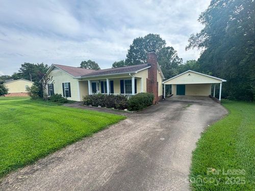 578 Wren Rd, Gastonia, NC, 28056-7912 | Card Image