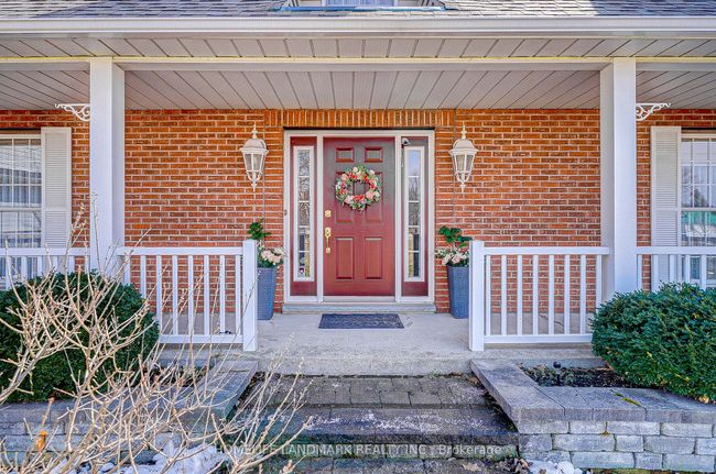 4085 Lawton Lane, House other with 5 bedrooms, 3 bathrooms and 6 parking in Ramara ON | Image 4