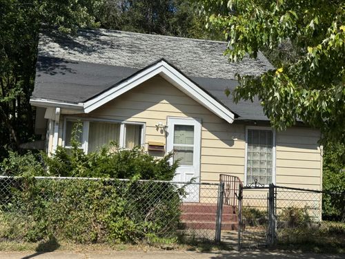 903 Ames St, Hammond, IN, 46320-2521 | Card Image