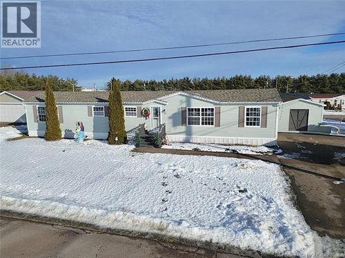 6 Cypress Tree St, Moncton, NB, E1H3R4 | Card Image