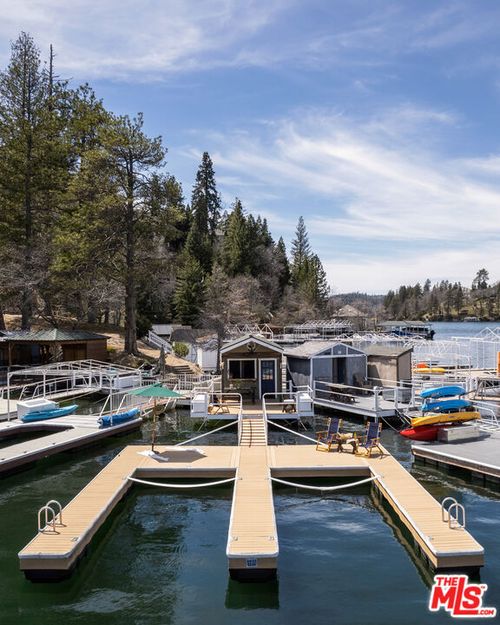 h-459 S Palisades, Lake Arrowhead, CA, 92352 | Card Image