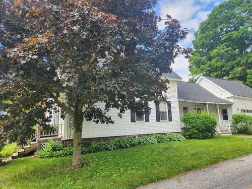 21 Henry St, Claremont, NH, 03743-3134 | Card Image