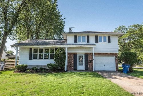 40 Dalewood Dr, Amherst, NY, 14228-3032 | Card Image