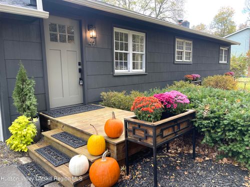 49 George Saile Rd, Saugerties, NY, 12477-4023 | Card Image