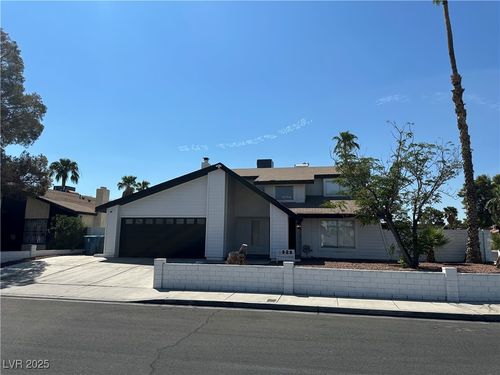 5929 W Cherokee Ave, Las Vegas, NV, 89103-1217 | Card Image