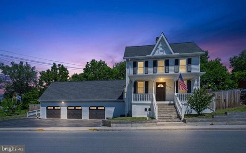 459 E Burke St, MARTINSBURG, WV, 25404-4466 | Card Image