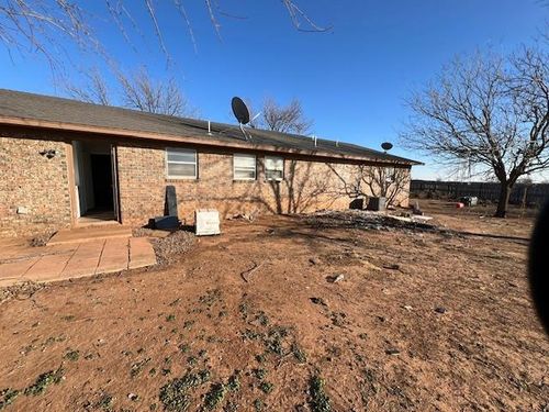 101 S Highland Ave, Hobart, OK, 73651-4400 | Card Image