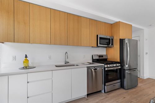 412-231 Hackensack Plank Rd, Weehawken, NJ, 07087 | Card Image