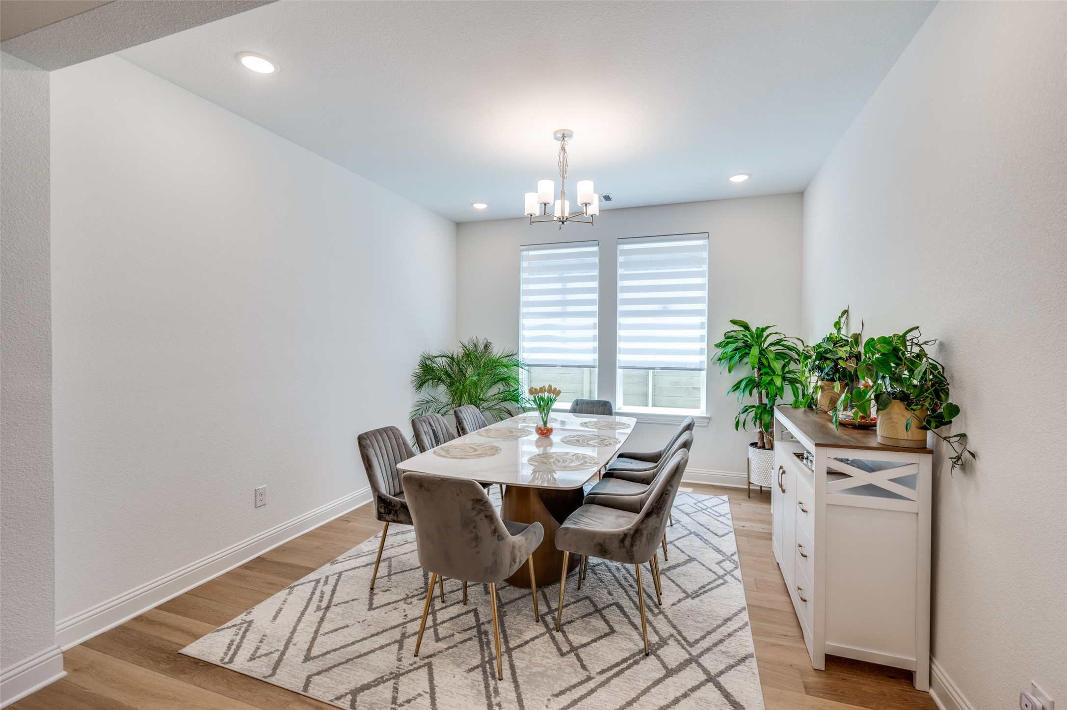 Residential Lease in Northlake 5