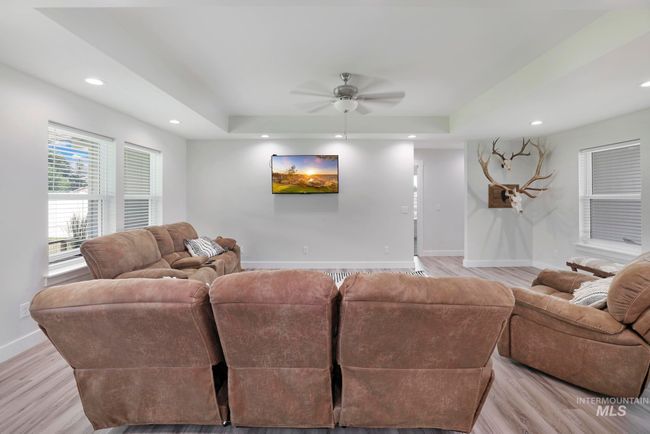530 Biscotti Loop, House other with 4 bedrooms, 2 bathrooms and 2 parking in Heyburn ID | Image 8