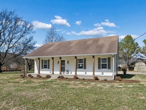 744 Happy Valley Rd, Bell Buckle, TN, 37020-4364 | Card Image