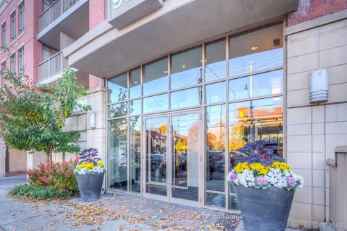 1208-900 Mount Pleasant Rd, Toronto, ON, M4P3J9 | Card Image