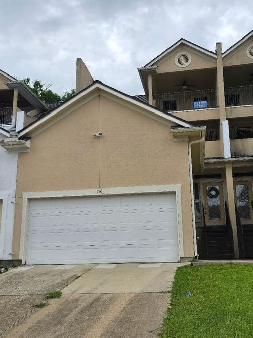 176 Capetown, Montgomery, TX, 77356-5875 | Card Image