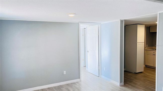 Living Room | Image 7