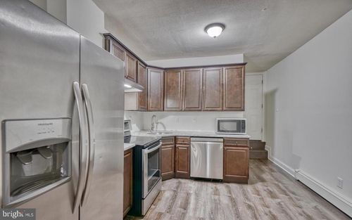 204 N Port St, BALTIMORE, MD, 21224-1026 | Card Image