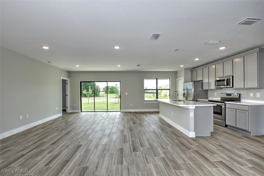 Residential in Cape Coral 5