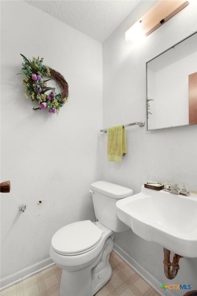 Half bath near utility room | Image 25