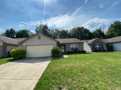 450 Ashby Dr, Greenfield, IN, 46140-1893 | Card Image