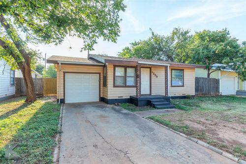 1225 S La Salle Dr, Abilene, TX, 79605-3613 | Card Image