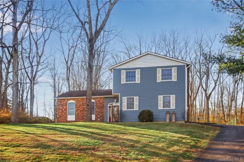 63 Farview Rd, Carmel, NY, 10512-3880 | Card Image