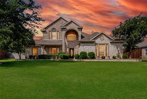 516 Winterwood Dr, Kennedale, TX, 76060-2872 | Card Image