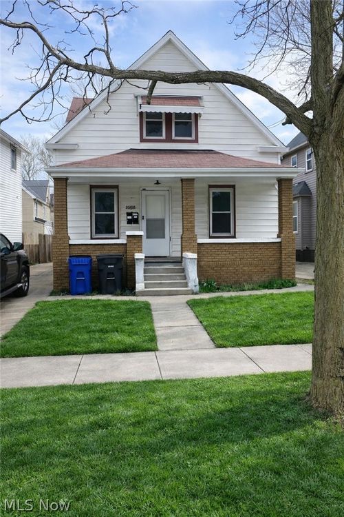 up-2219 W 103rd St, Cleveland, OH, 44102-3528 | Card Image