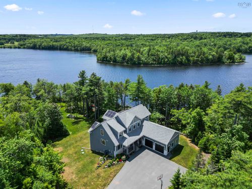 430 Heddas Way, Fall River, NS, B2T0M3 | Card Image